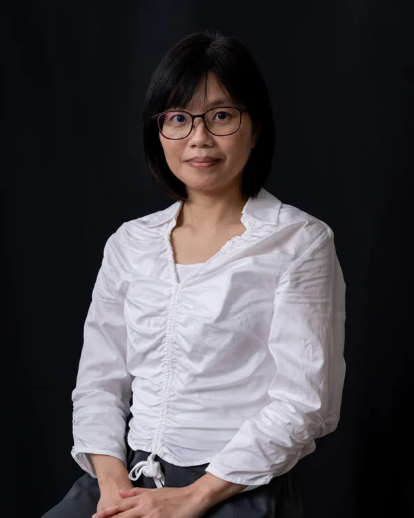 Portrait of Caixin, Client Services at RS Photography