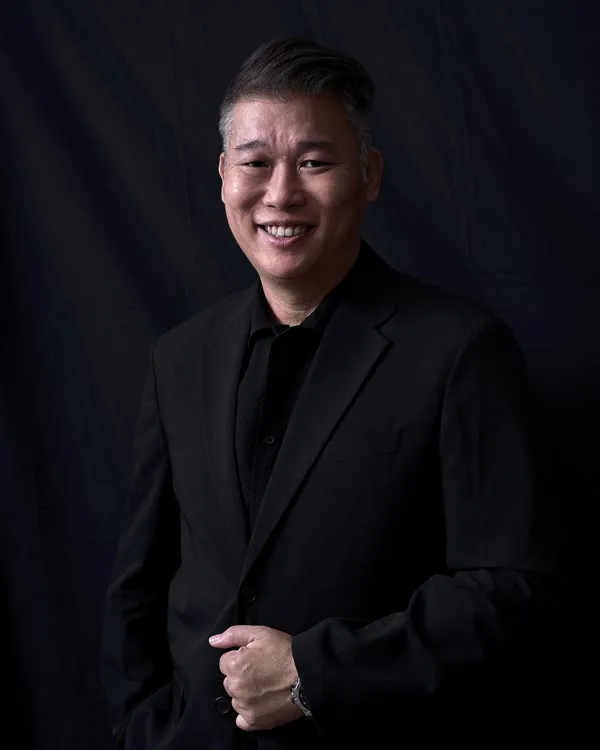 Portrait of Wing, Photographer and Videographer at RS Photography